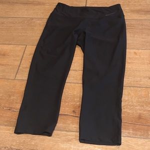 Nike cropped leggings